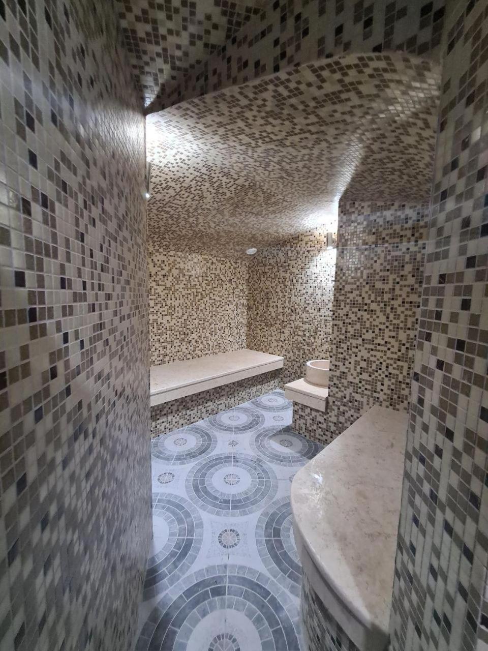 Hotel Kalyan & 3*