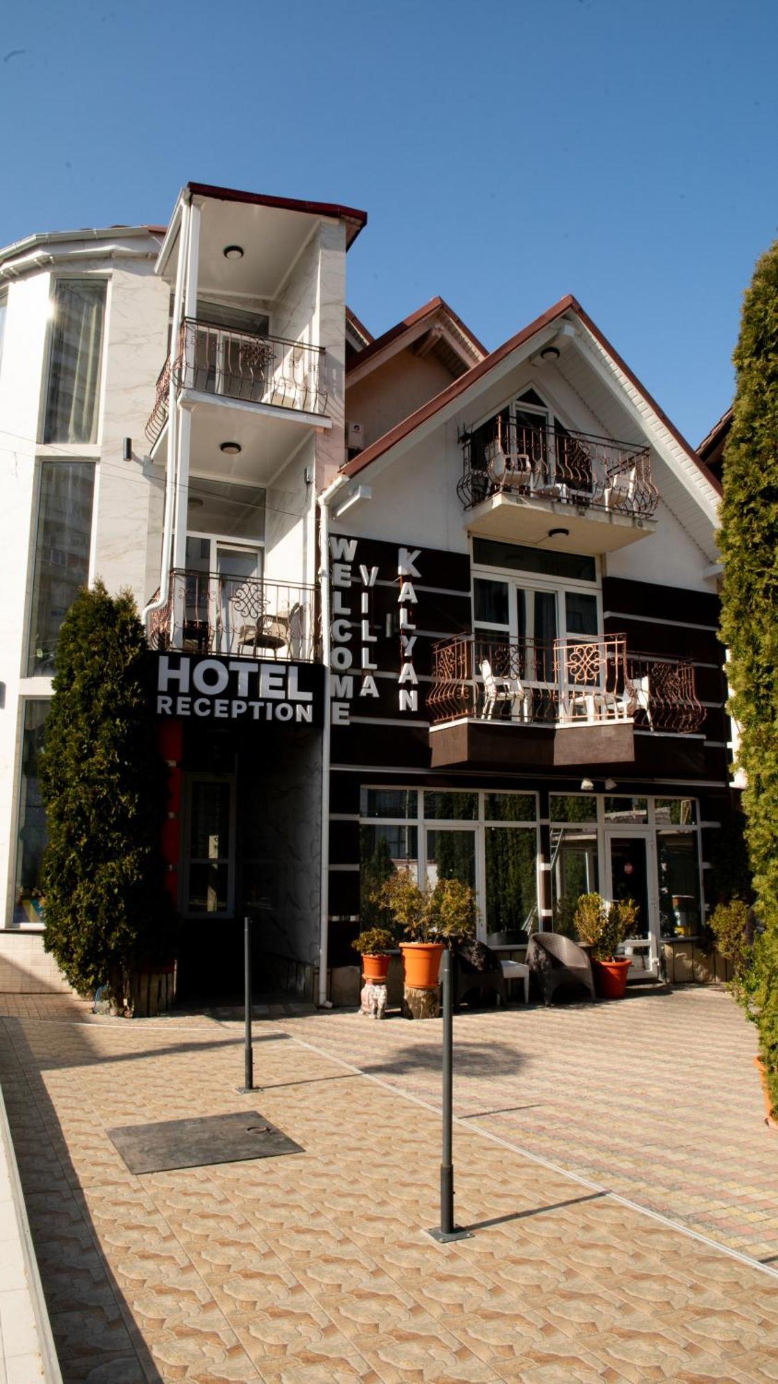 Hotel Kalyan & 3*